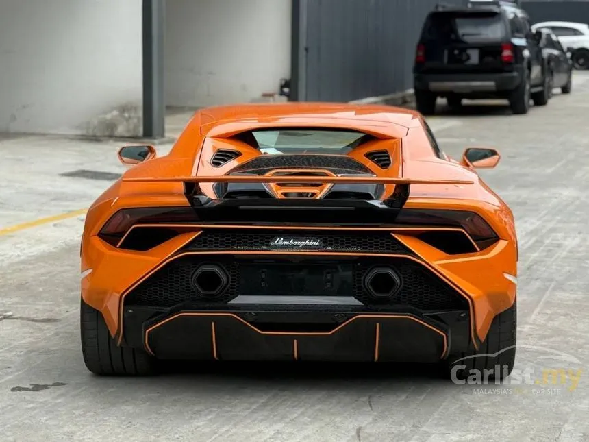 2024 Lamborghini Huracan Tecnica Coupe