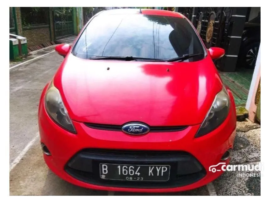 2013 Ford Fiesta Trend Hatchback
