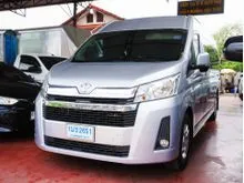 2020 Toyota Commuter 2.8 (ปี 19-30) Van