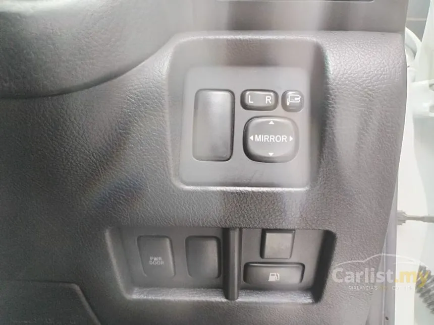 2012 Toyota Harrier 240G SUV