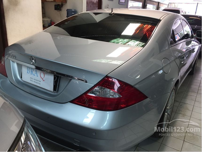 Jual Mobil Mercedes-Benz CLS500 2006 C219 5.0 di DKI 