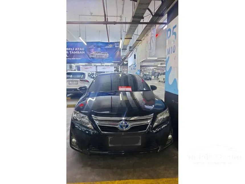 2012 Toyota Camry Hybrid Sedan