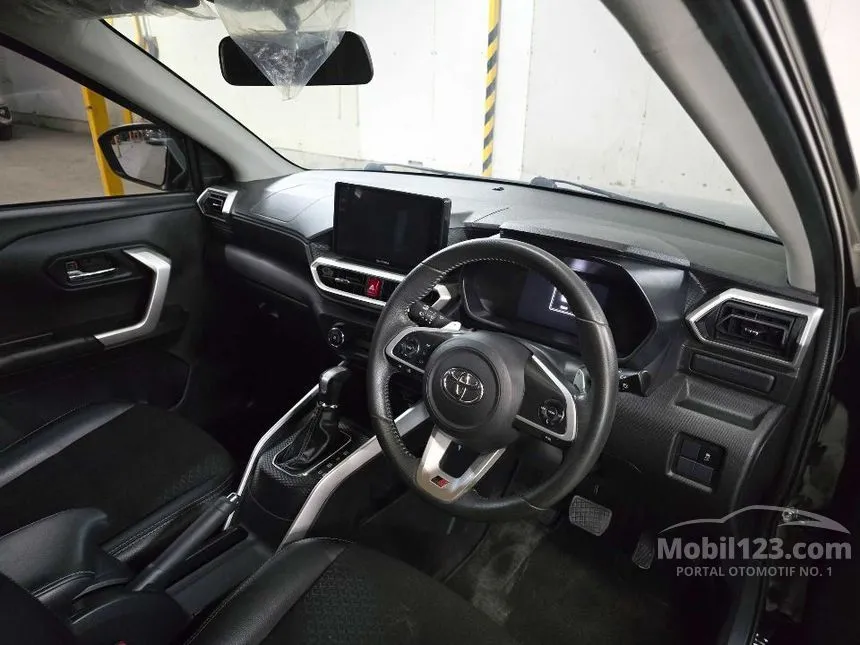 2022 Toyota Raize GR Sport (1 Tone) SUV
