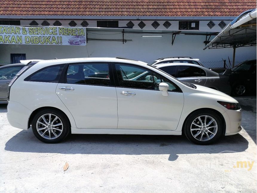 Honda stream 2011