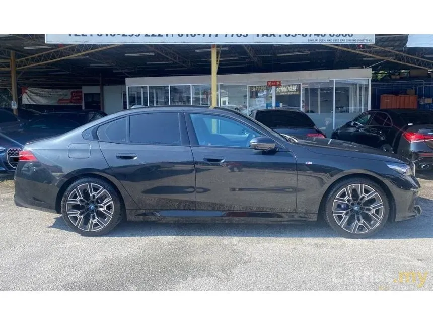 2024 BMW i5 eDrive40 M Sport Sedan