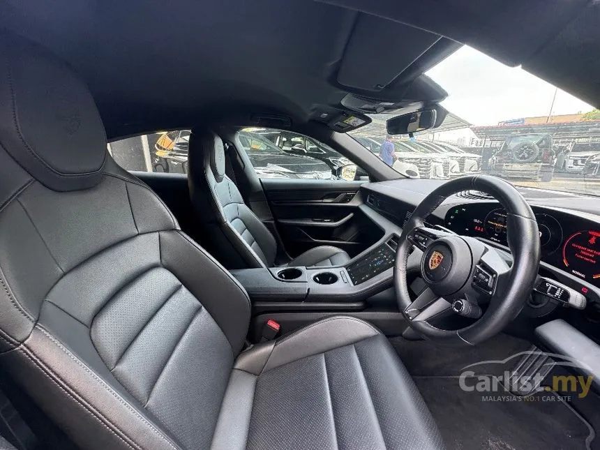 2021 Porsche Taycan 4S Sedan