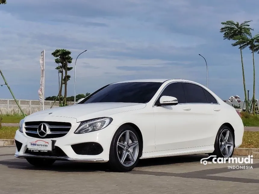 2018 Mercedes-Benz C200 AMG Line Sedan