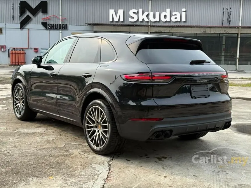 2022 Porsche Cayenne SUV