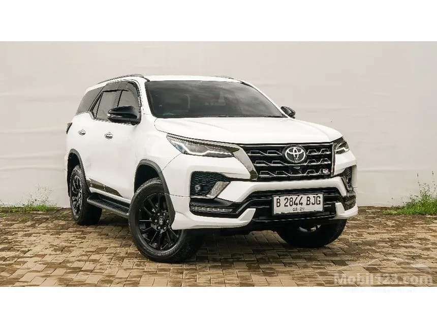2024 Toyota Fortuner VRZ 4X2 SUV