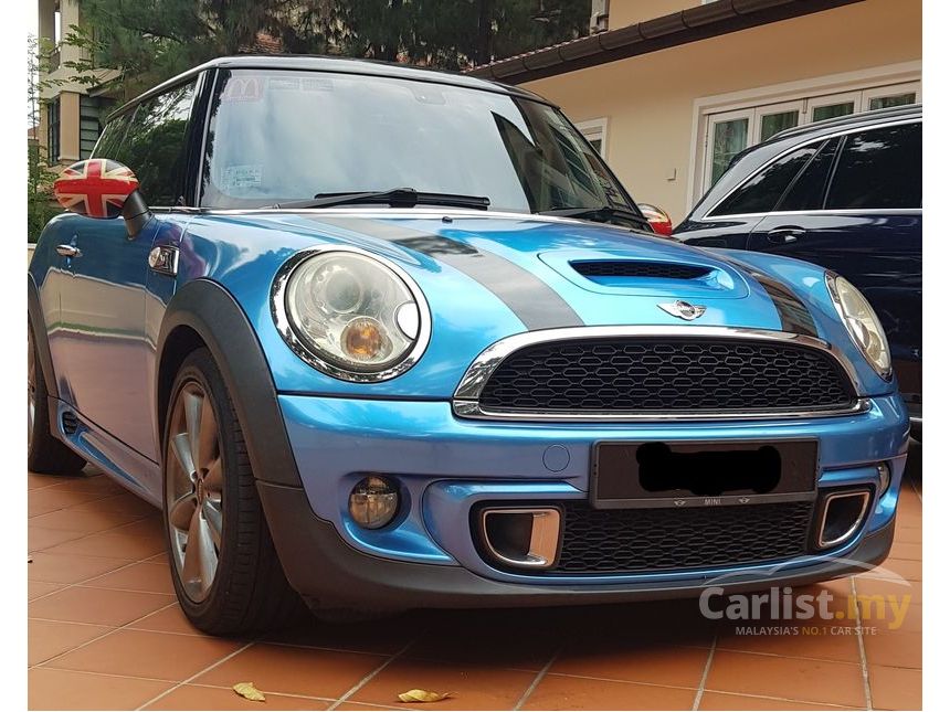 2010 MINI Cooper S Hatchback
