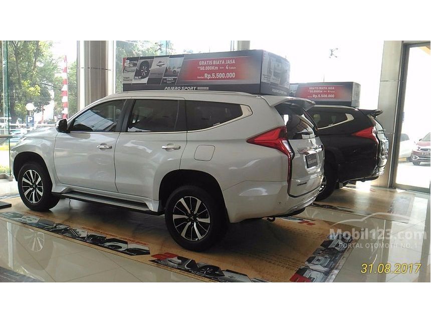 Jual Mobil  Mitsubishi  Pajero Sport  2019 Dakar 2 4 di DKI 