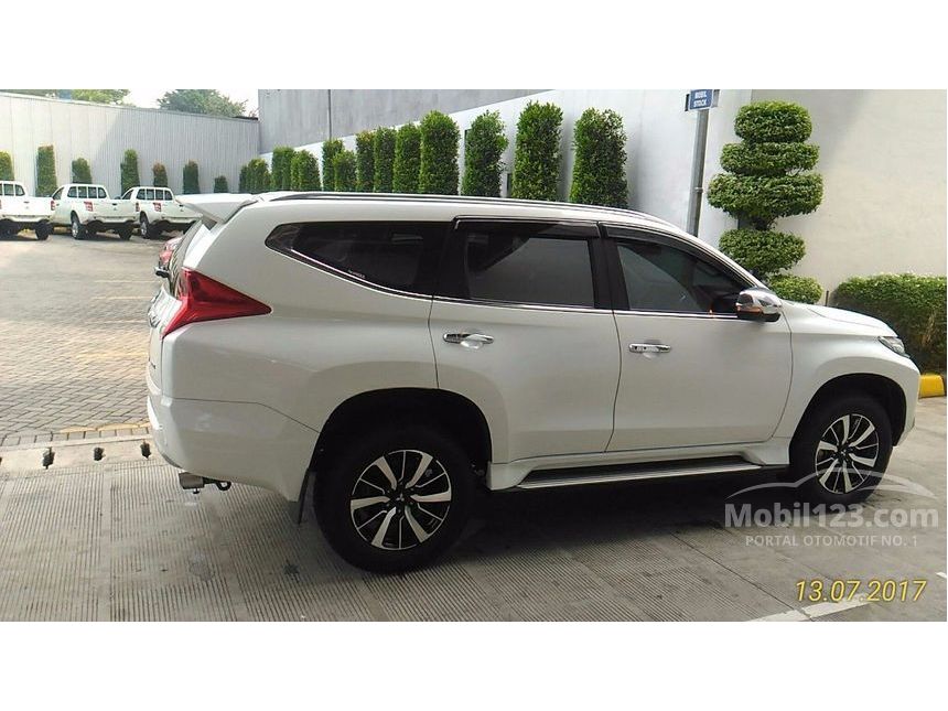 Harga Baru Pajero Sport Dakar 4x2 - Pajero Spo