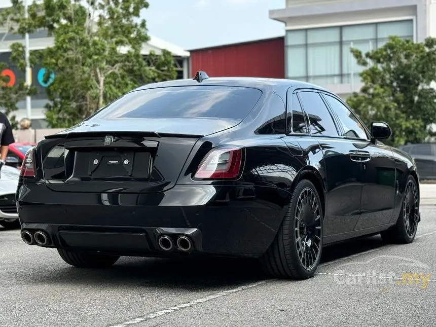 2022 Rolls-Royce Ghost Black Badge Sedan