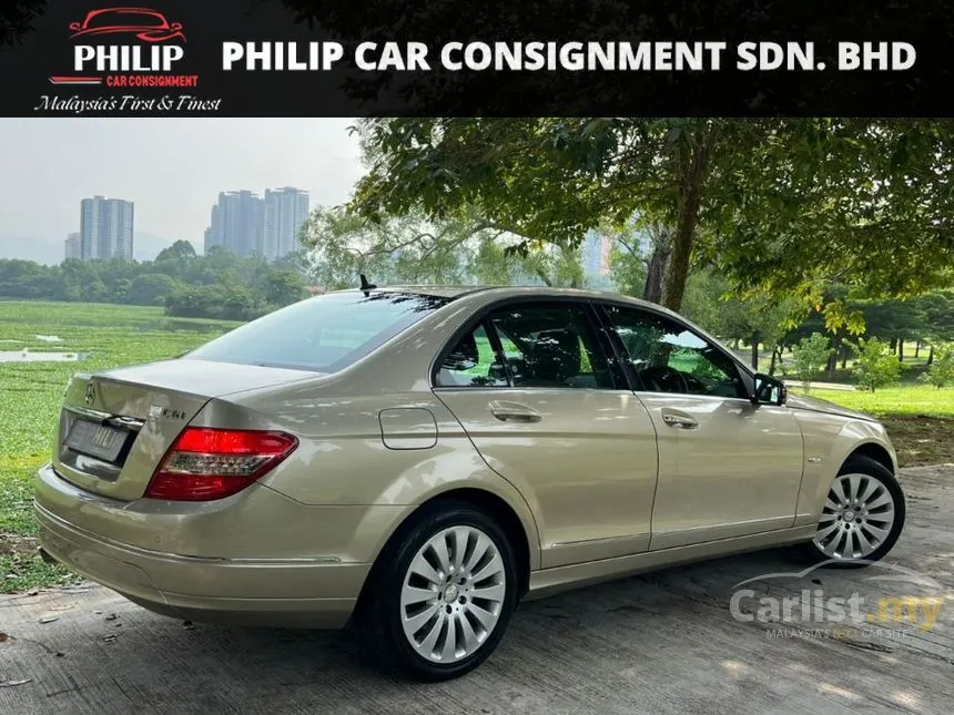 2010 Mercedes-Benz C200 Avantgarde CGI Sedan