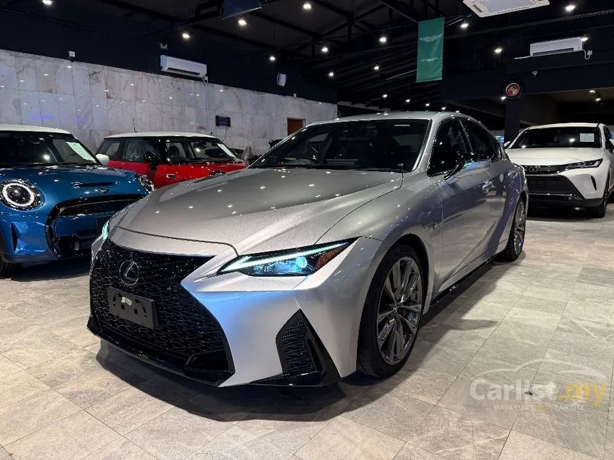 2021 Lexus IS 300 F Sport Sedan