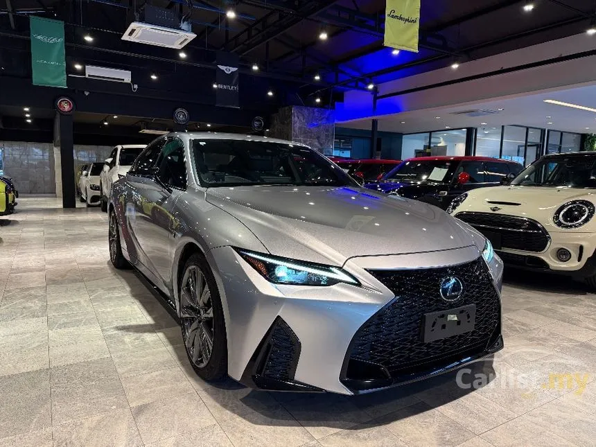 2021 Lexus IS 300 F Sport Sedan