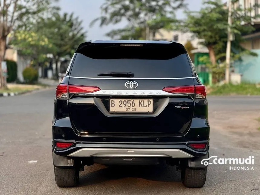 2019 Toyota Fortuner VRZ 4X2 SUV