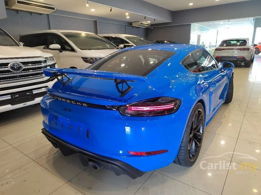 2022 Porsche 718 Cayman GT4 Coupe