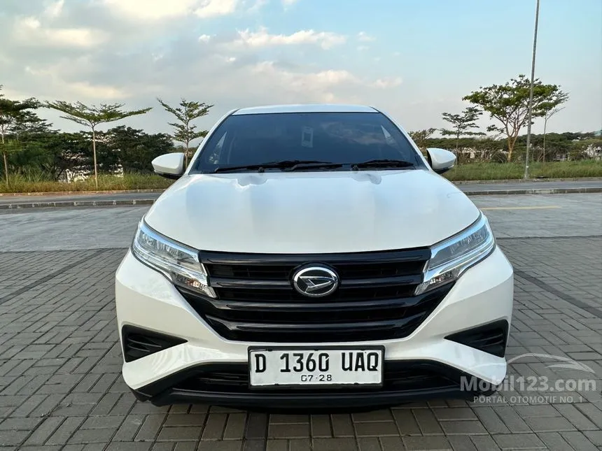 Jual Mobil Daihatsu Terios 2018 X 1.5 di Jawa Barat Manual SUV Putih Rp 195.000.000