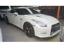 2014 Nissan GT-R 3.8 Premium Edition Coupe Unreg