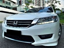 2015 Honda Accord 2.4 i-VTEC Sedan , Full Service Record , One Director Owner , Guarantee tip top 9.5/10
