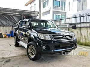 2012 Toyota Hilux 2.5 G Dual Cab (Metallic) Pickup