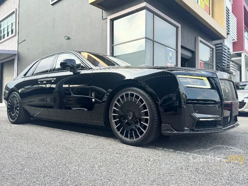 2022 Rolls-Royce Ghost Black Badge Sedan