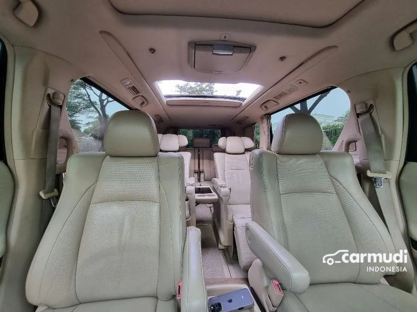 2012 Toyota Alphard G MPV