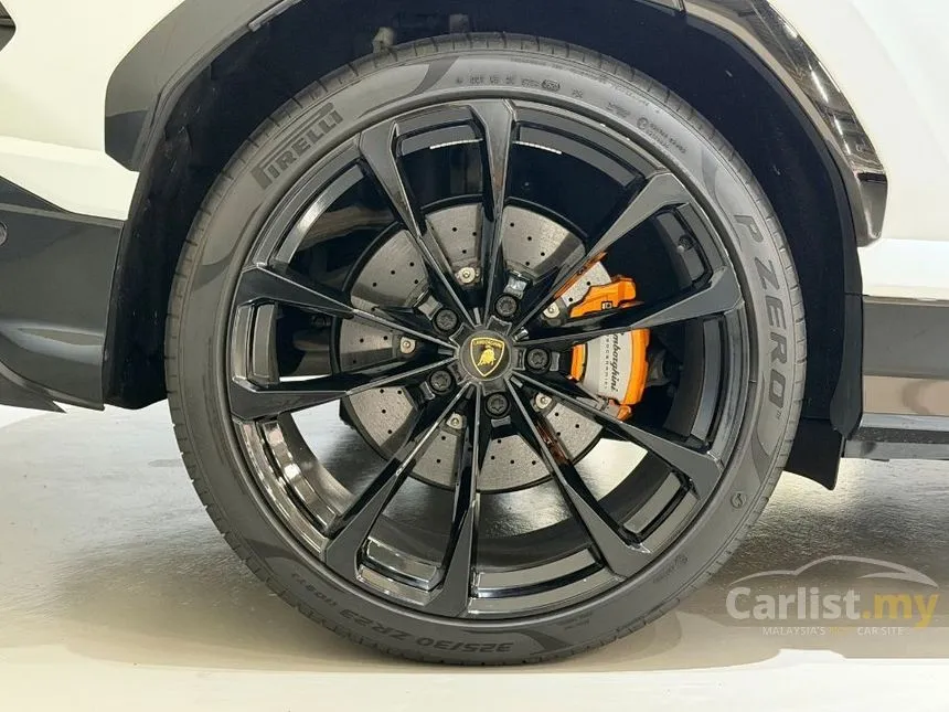 2022 Lamborghini Urus SUV