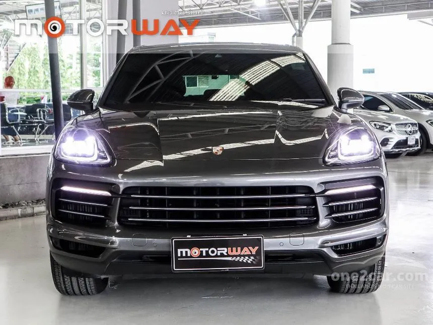 2019 Porsche CAYENNE E-Hybrid SUV