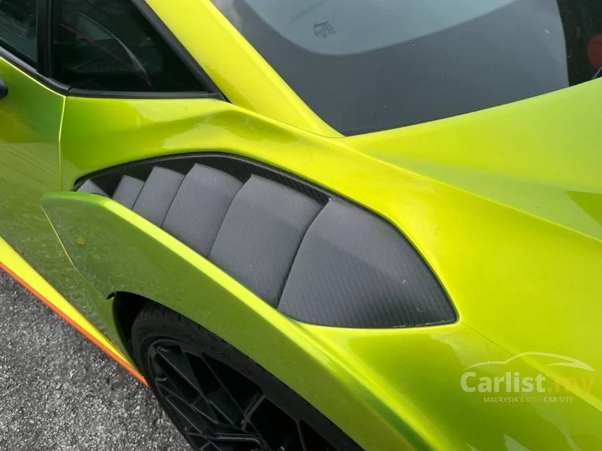2021 Lamborghini Huracan STO Coupe