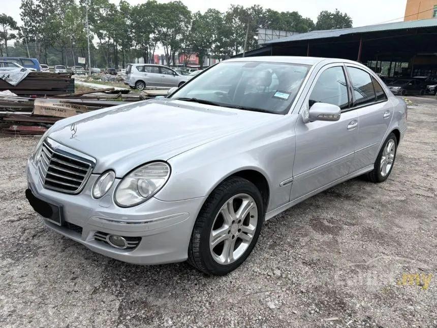 2009 Mercedes-Benz E200 Sedan