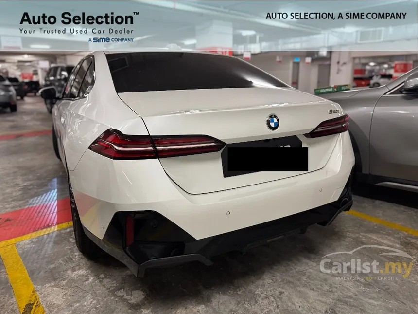 2025 BMW 520i M Sport Sedan