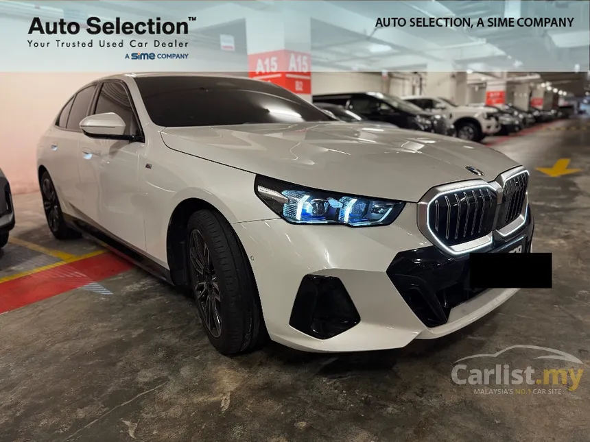 2025 BMW 520i M Sport Sedan