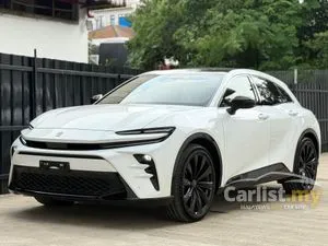 2025 Toyota Crown 2.5 Crossover Z Sedan