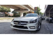 Mercedes-Benz SLK200 AMG NEW FACELIFT 2014,SPORT SEATER,FULL LEATHER SEATS,ORIGINAL PEARL WHITE COLOUR,LOW MILEAGE ONLY 28KM,SELDOM USE,ONE DATO OWNER