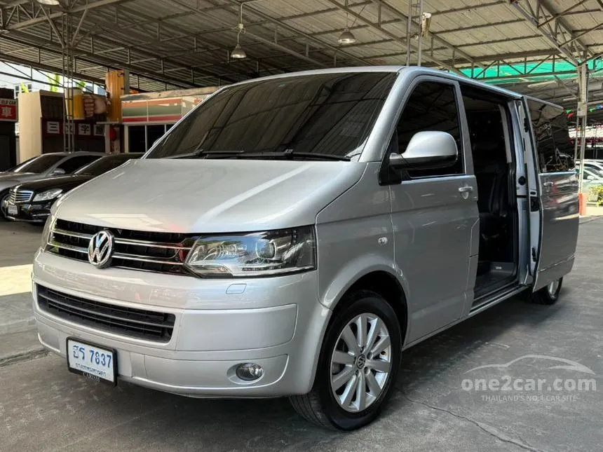 2012 Volkswagen CARAVELLE TDi Van