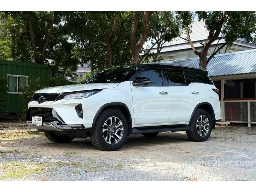 2022 Toyota FORTUNER Legender SUV