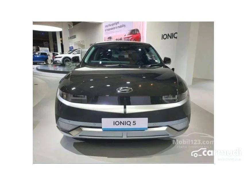 Jual Mobil Hyundai IONIQ 5 2023 Long Range Signature di Jawa Barat Automatic Wagon Hitam Rp 779.500.000