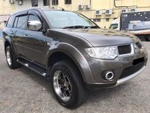 2011 Mitsubishi Pajero Sport 2.5 GL SUV