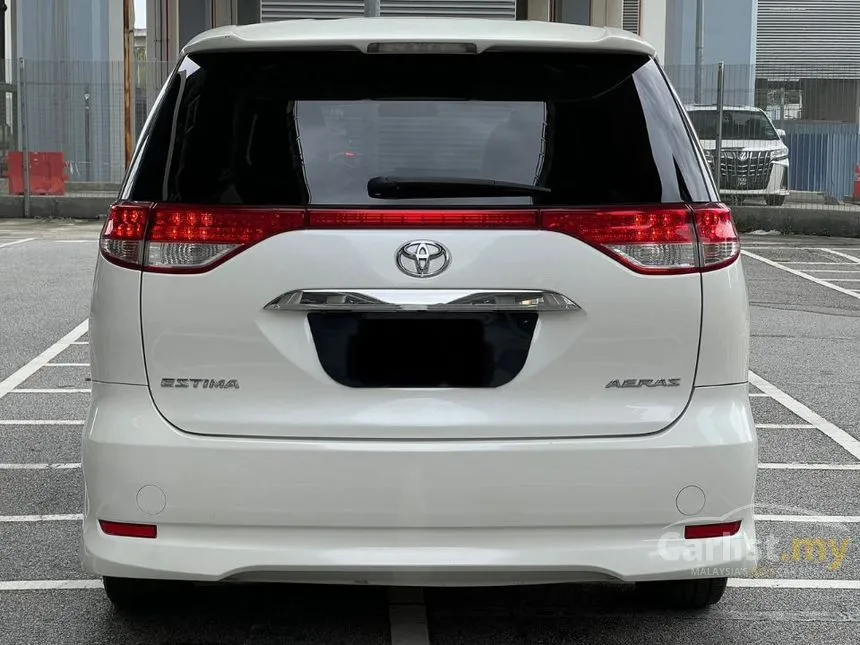2010 Toyota Estima Aeras MPV
