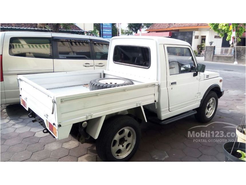 Jual Mobil Suzuki Jimny 1986 1.0 Manual 1.0 di DKI Jakarta Jual Mobil Suzuki Jimny 1986 1.0 Manual 1.0 di DKI Jakarta