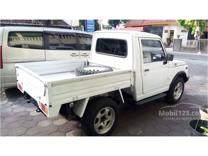 Jual Mobil Suzuki Jimny 1986 1.0 Manual 1.0 di DKI Jakarta 