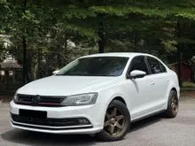 Volkswagen Jetta 1.4 TSI Highline FULL SERVICE RECORD VOLKSWAGEN MY