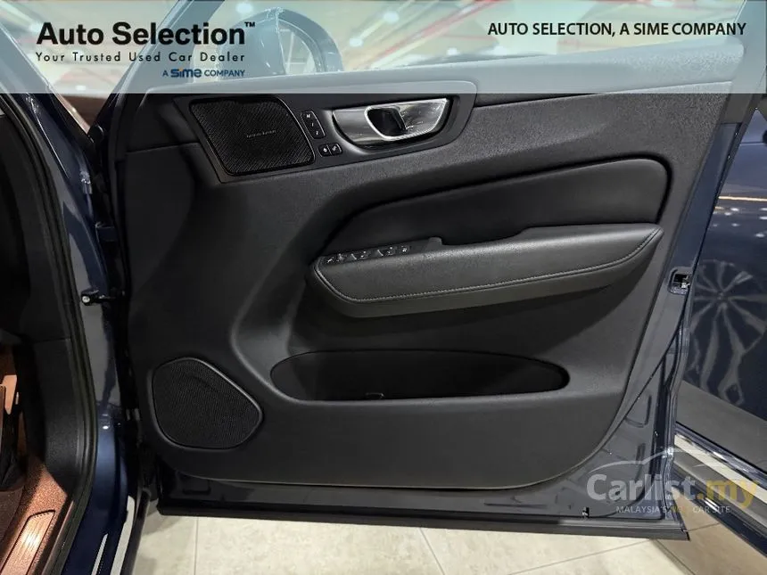 2023 Volvo XC60 B5 Plus Mild Hybrid SUV