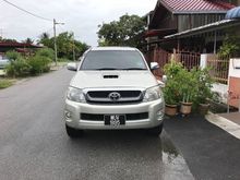 2010 Toyota Hilux 3.0 G VNT Pickup Truck