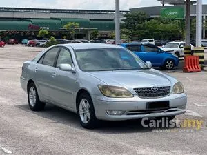 2004 Toyota Camry 2.0 E Sedan