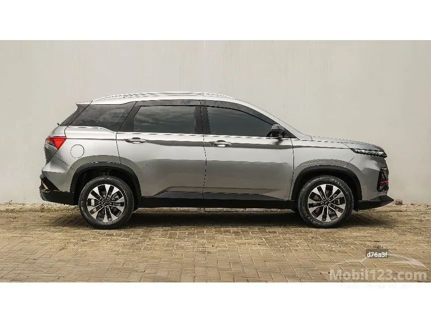 2023 Wuling Almaz RS Pro SUV