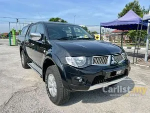 2012 Mitsubishi Triton 2.5 Dual Cab 4X4 Pickup
