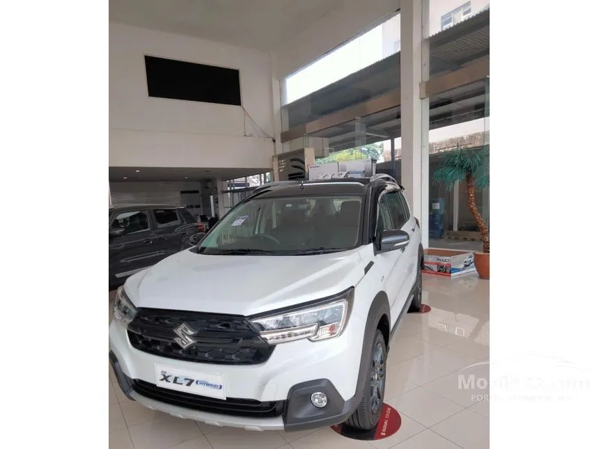 Jual Mobil Suzuki XL7 2024 ALPHA Hybrid 1.5 di DKI Jakarta Automatic Wagon Putih Rp 280.200.000